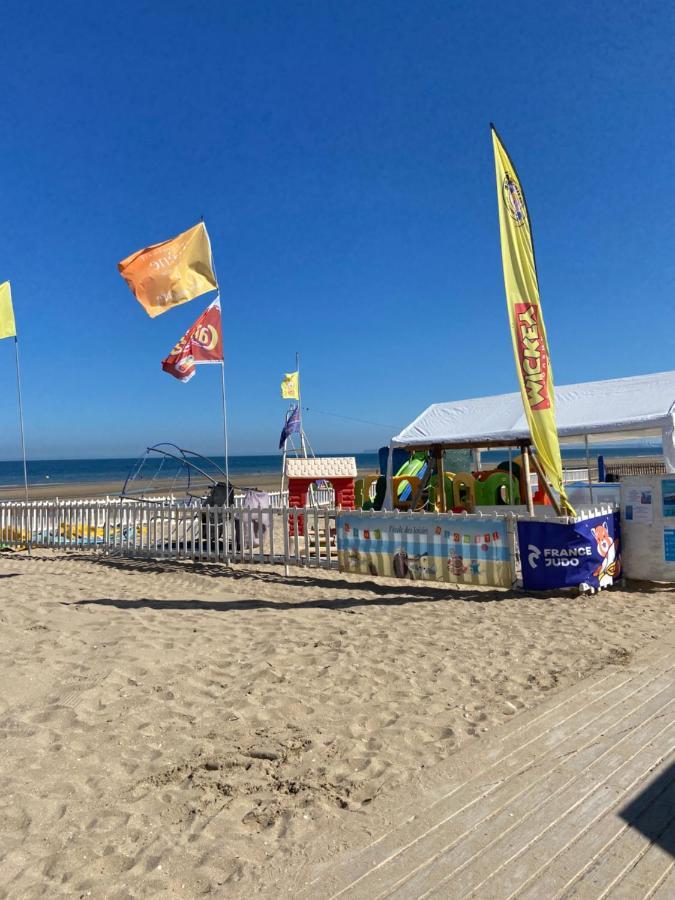 La Villa L'Oiseau Bleu Proche De La Plage Et De Deauville !!! Awards 2025 Блонвіль-сюр-Мер Екстер'єр фото
