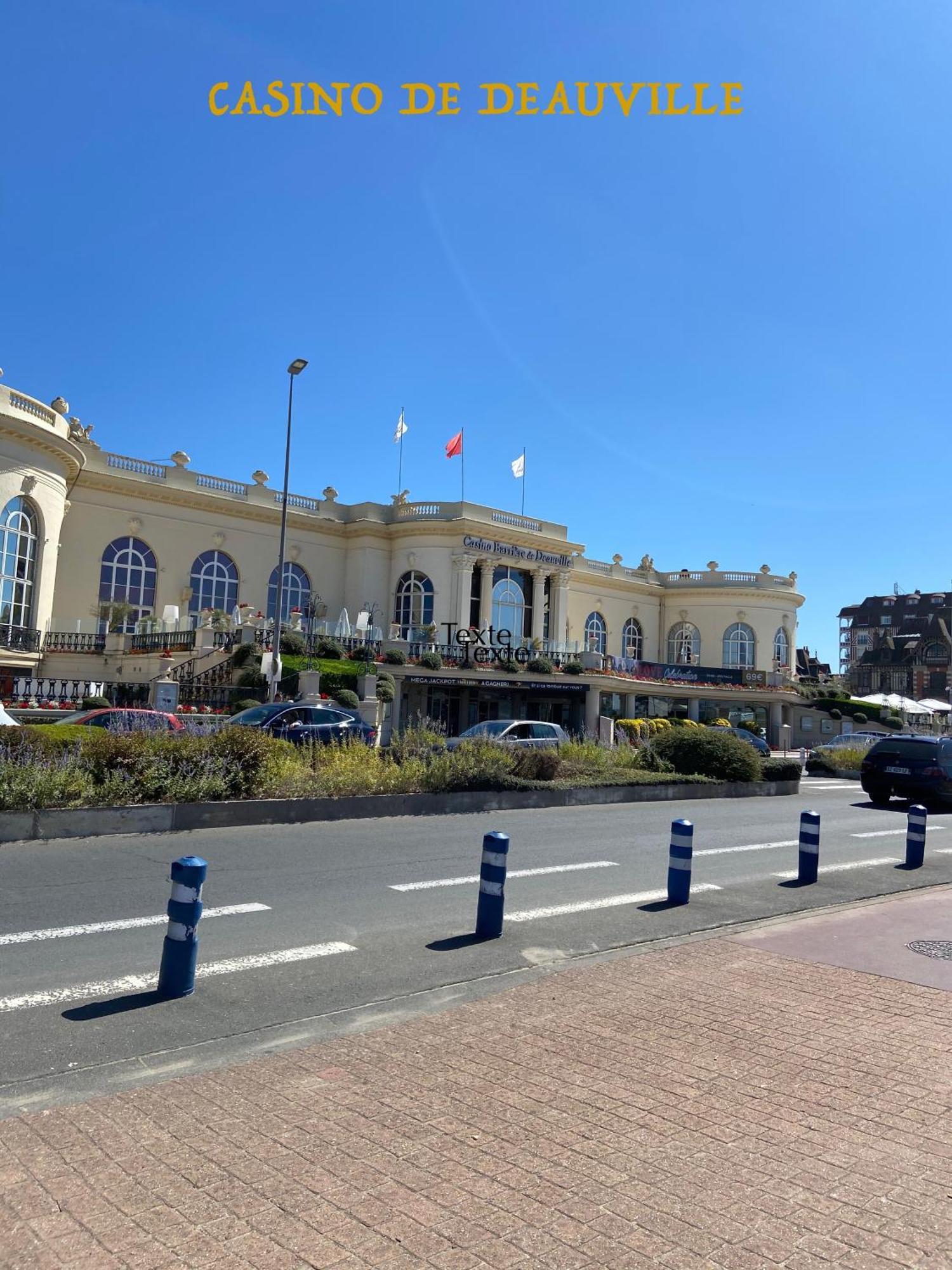 La Villa L'Oiseau Bleu Proche De La Plage Et De Deauville !!! Awards 2025 Блонвіль-сюр-Мер Екстер'єр фото